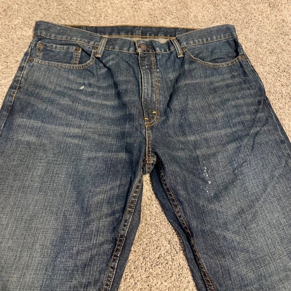 Men’s Red Tag | Levi  559 Distressed Jean 36Wx 38L - Picture 4 of 7